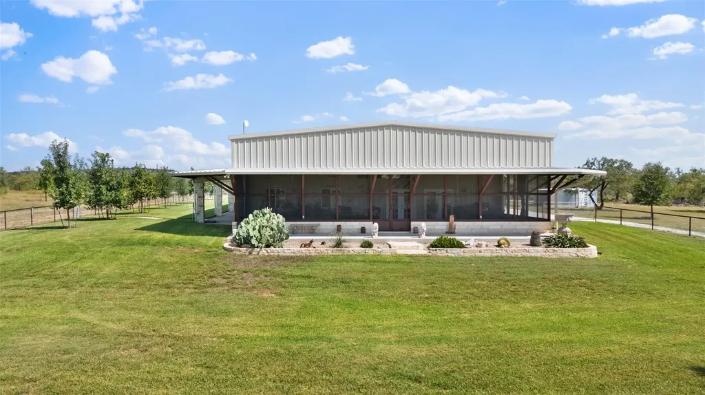1930 County Road 413 Llano TX 78643