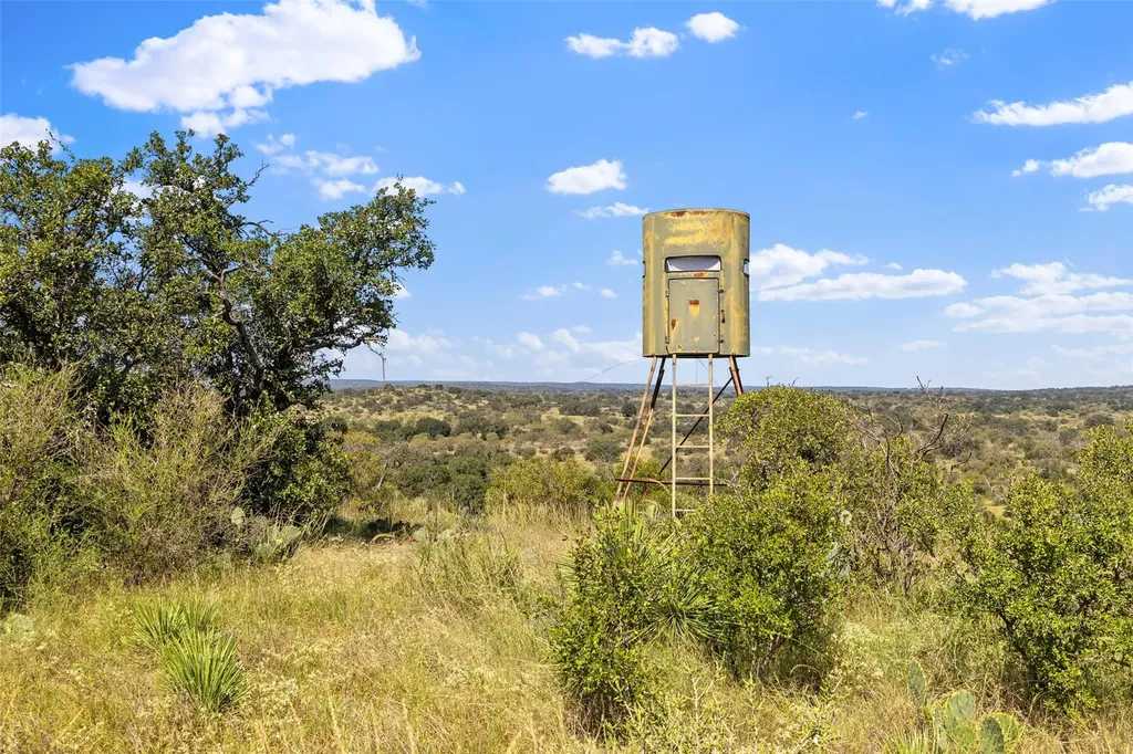1930 County Road 413 Llano TX 78643
