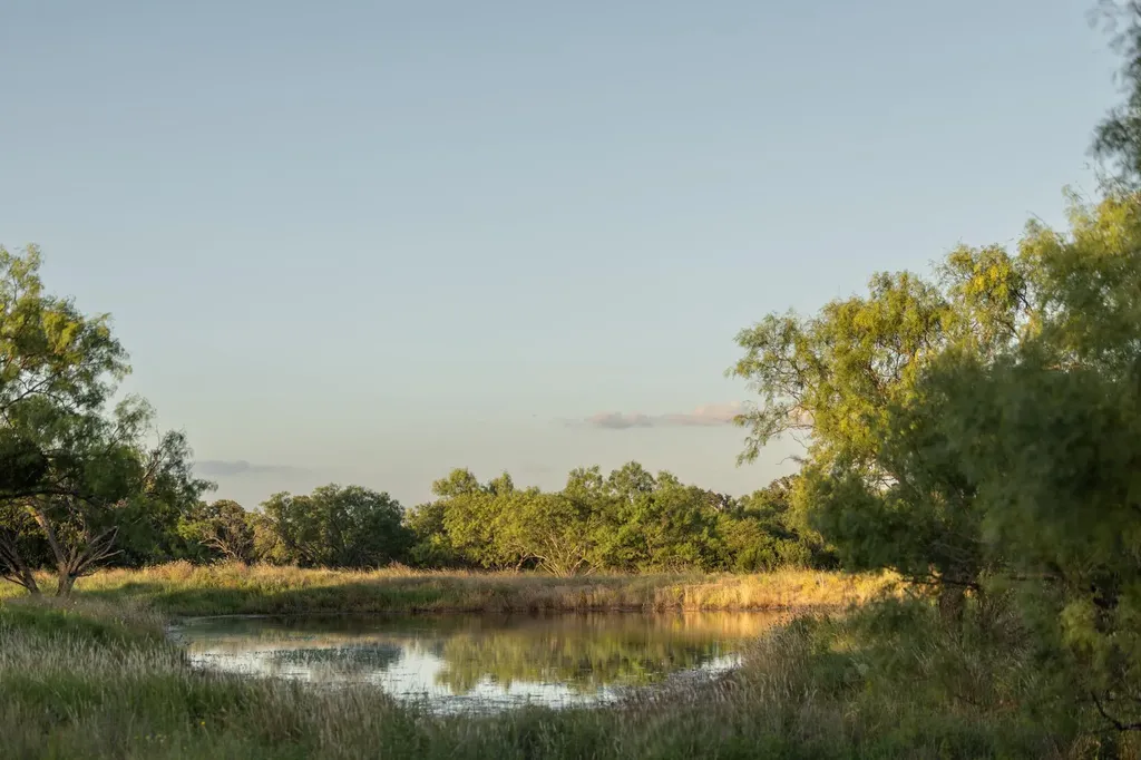 1930 County Road 413 Llano TX 78643