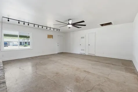 1307 Aspen Street Lockhart TX 78644