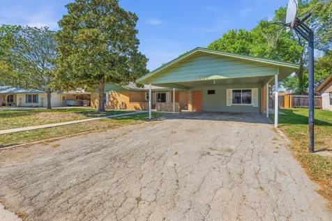 1307 Aspen Street Lockhart TX 78644