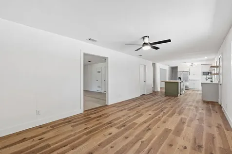 1307 Aspen Street Lockhart TX 78644