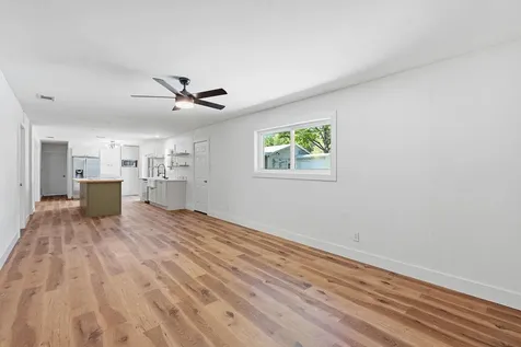1307 Aspen Street Lockhart TX 78644