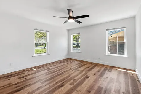 1307 Aspen Street Lockhart TX 78644