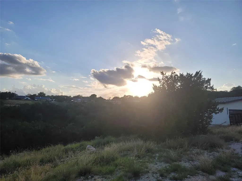 9063-9068 Bell Lane Lago Vista TX 78645