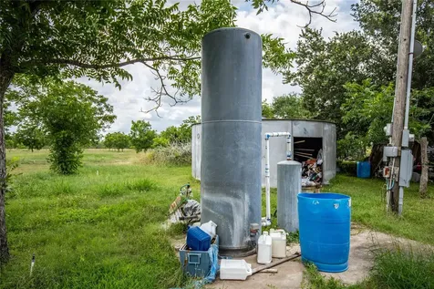 475 W County Road 418 Premont TX 78375