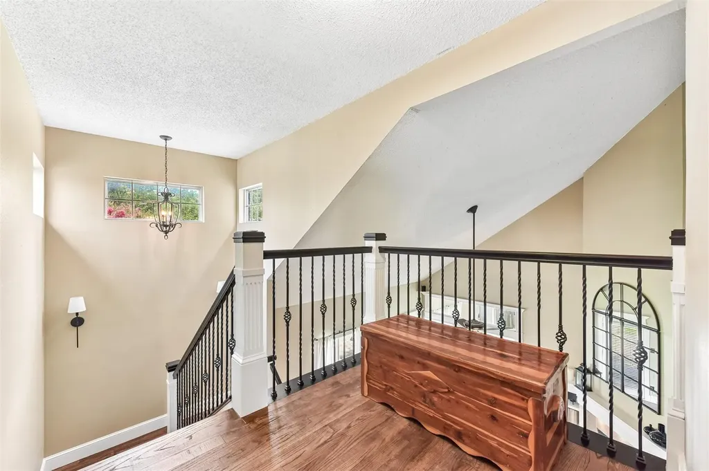 12500 Turkey Ridge Court Austin TX 78729