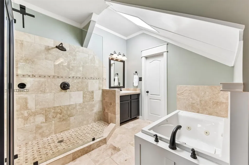 12500 Turkey Ridge Court Austin TX 78729