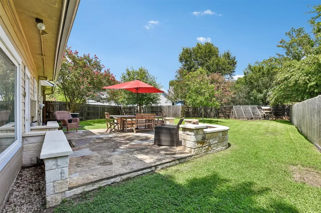 12500 Turkey Ridge Court Austin TX 78729