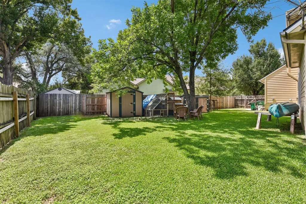 12500 Turkey Ridge Court Austin TX 78729
