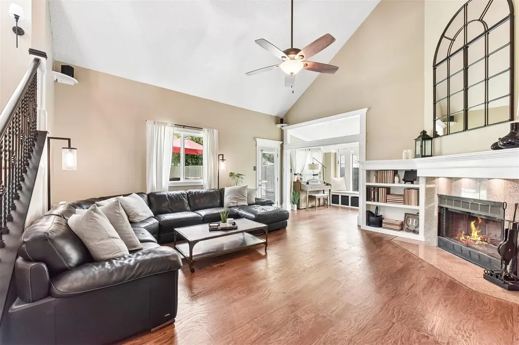 12500 Turkey Ridge Court Austin TX 78729