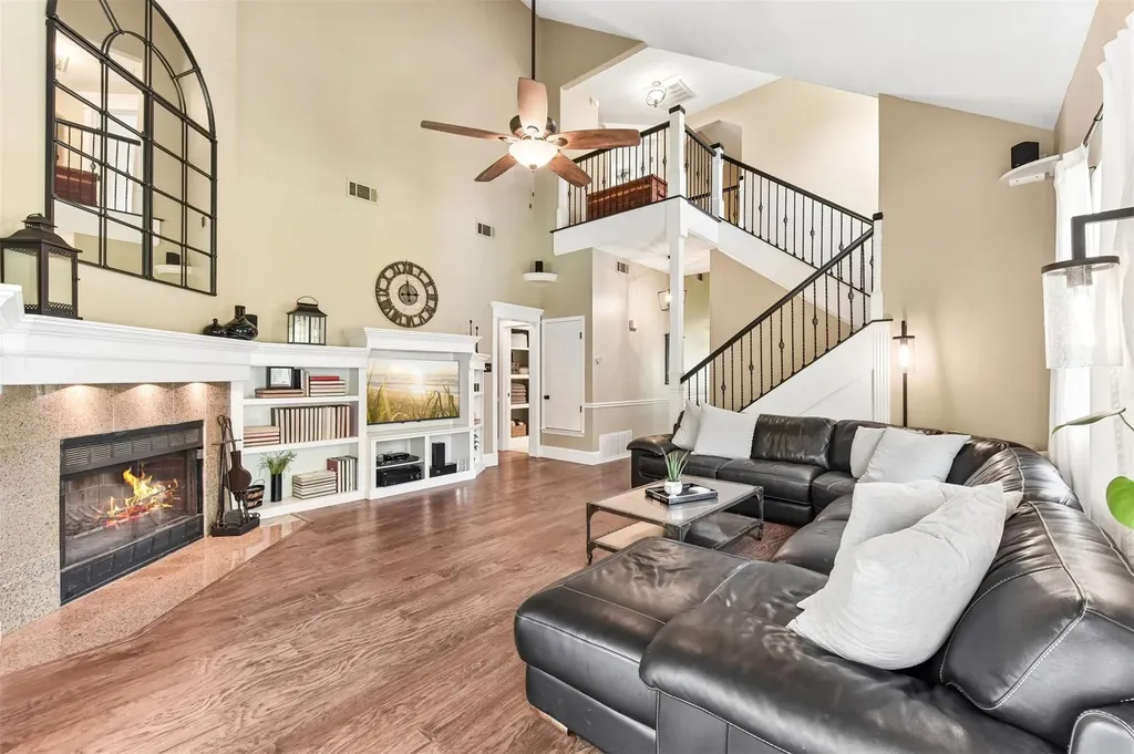 12500 Turkey Ridge Court Austin TX 78729