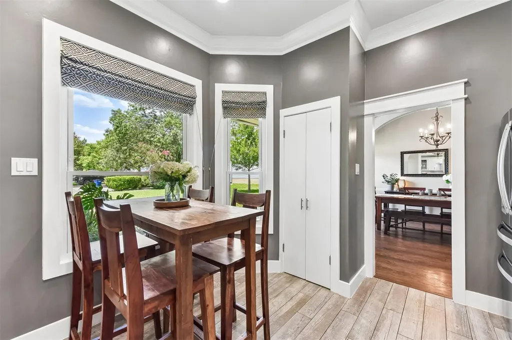 12500 Turkey Ridge Court Austin TX 78729