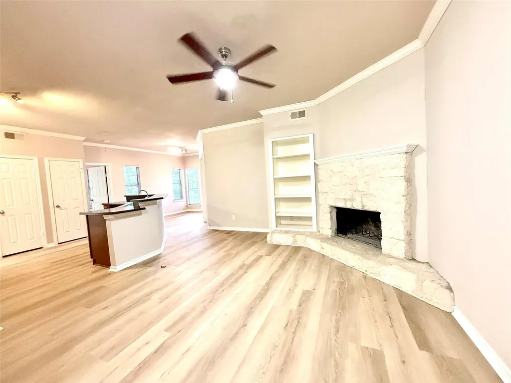 6804 N Capital Of Texas Highway Austin TX 78731