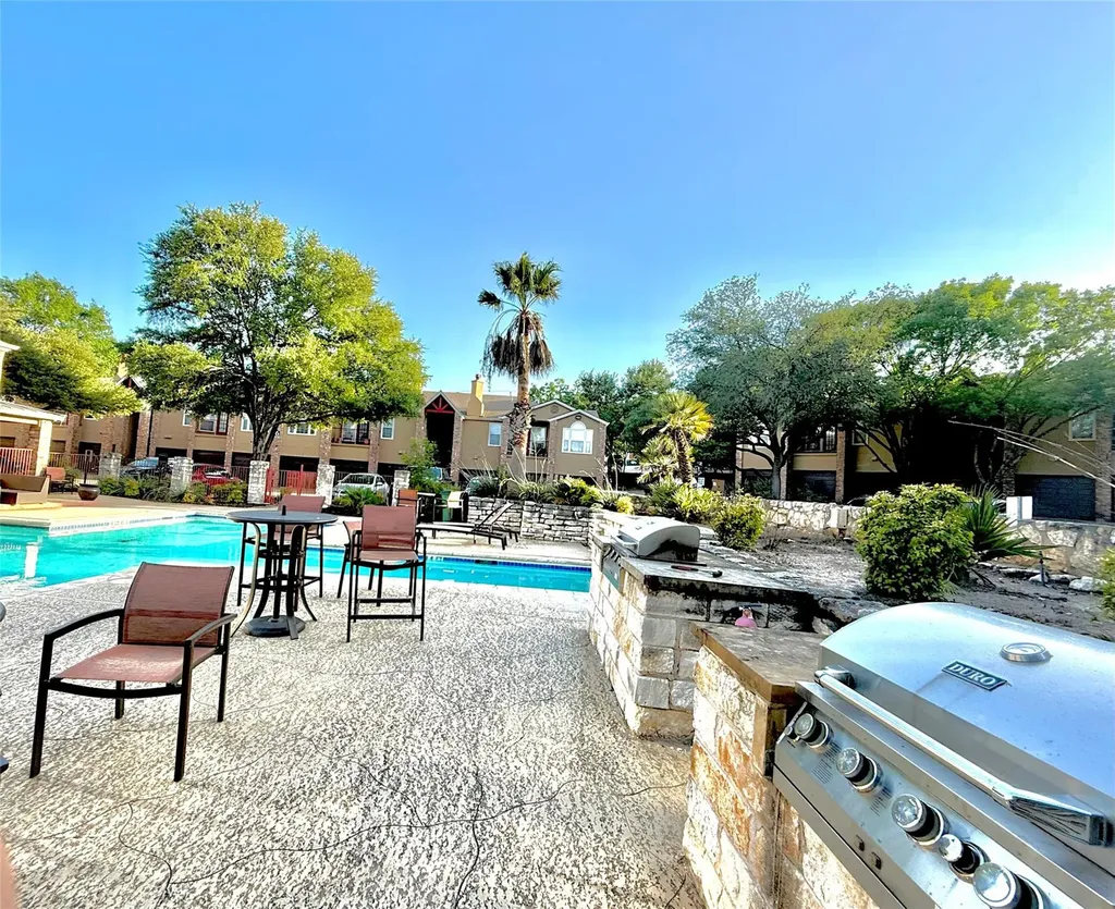 6804 N Capital Of Texas Highway Austin TX 78731