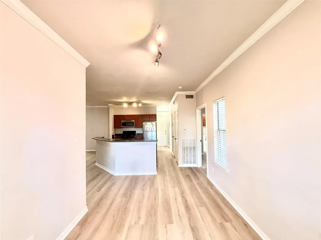 6804 N Capital Of Texas Highway Austin TX 78731
