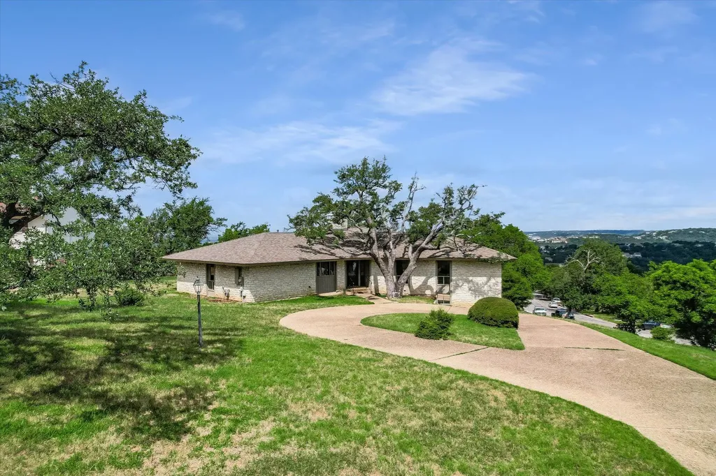 Austin TX, 6904 Stahl Cove