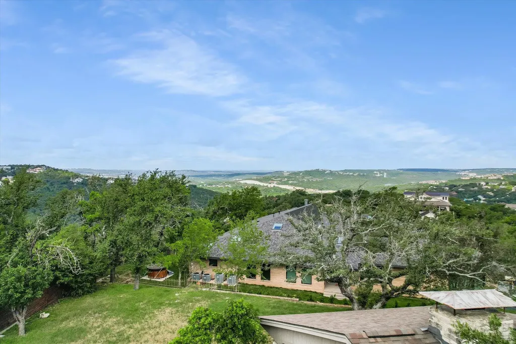 6904 Stahl Cove Austin TX 78731