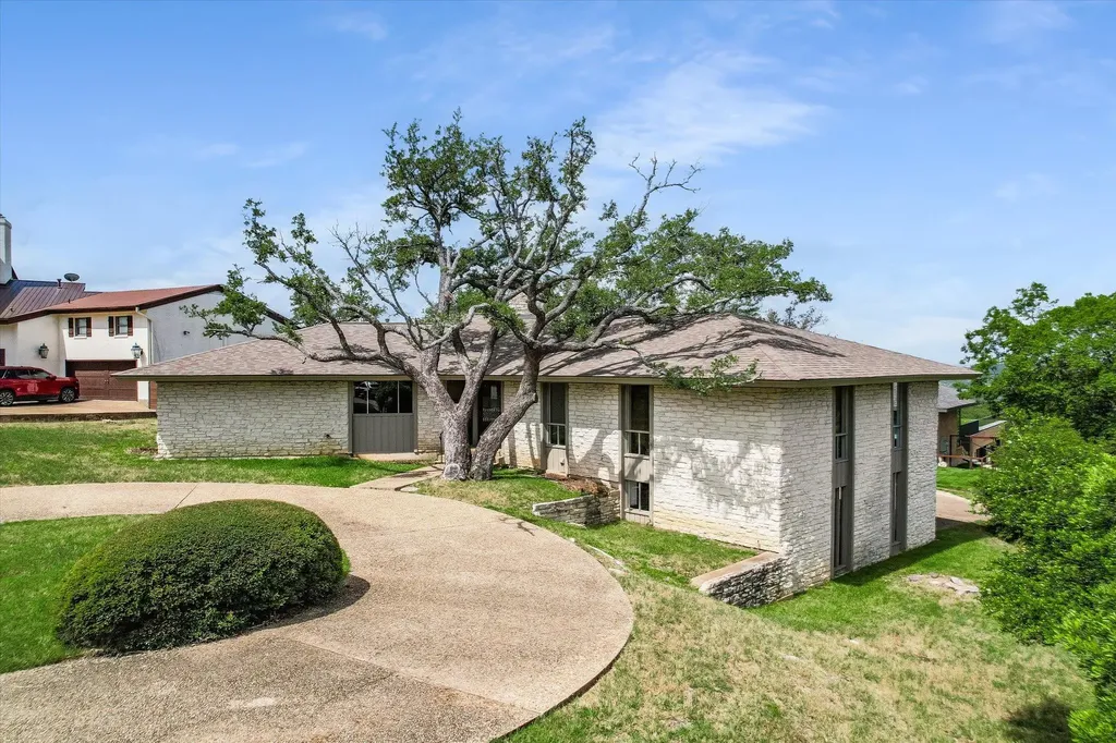 6904 Stahl Cove Austin TX 78731