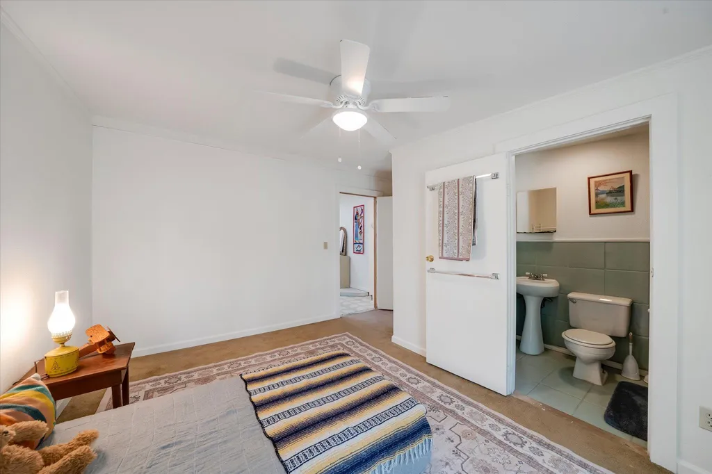 150 Lakeview Drive Del Valle TX 78617