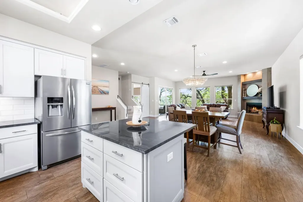 14213 Red Feather Trail Austin TX 78734