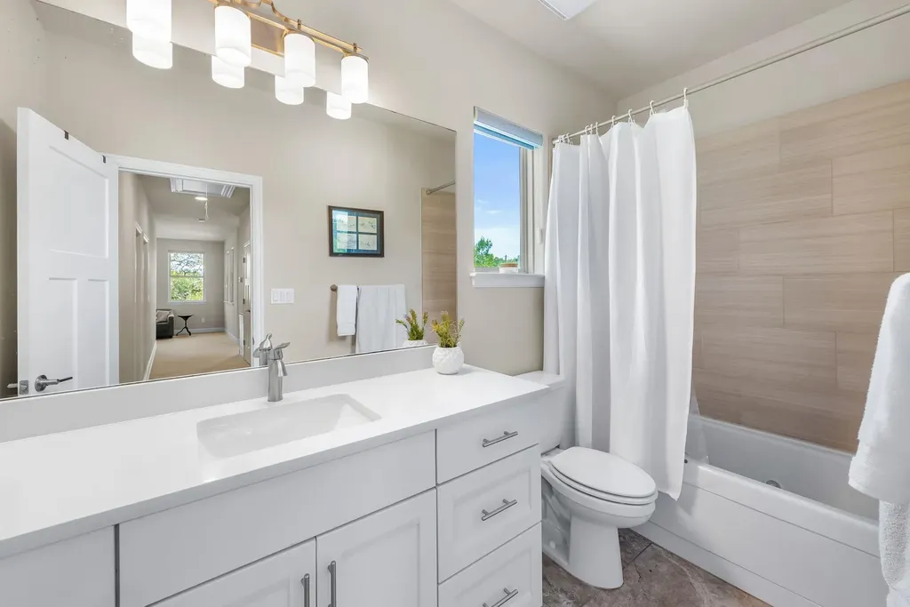 14213 Red Feather Trail Austin TX 78734