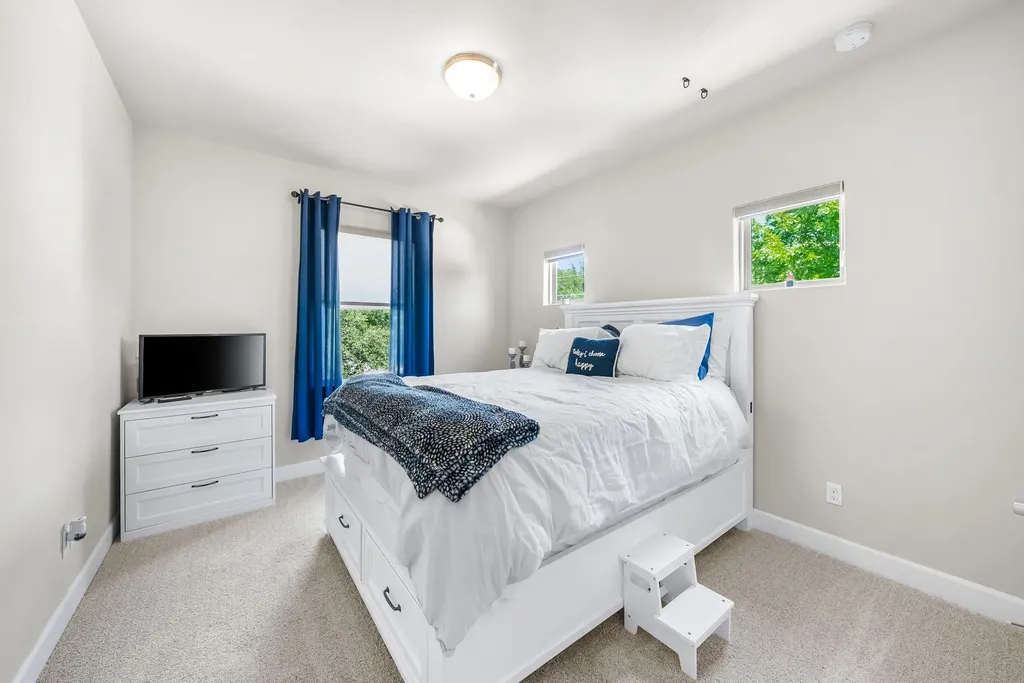 14213 Red Feather Trail Austin TX 78734