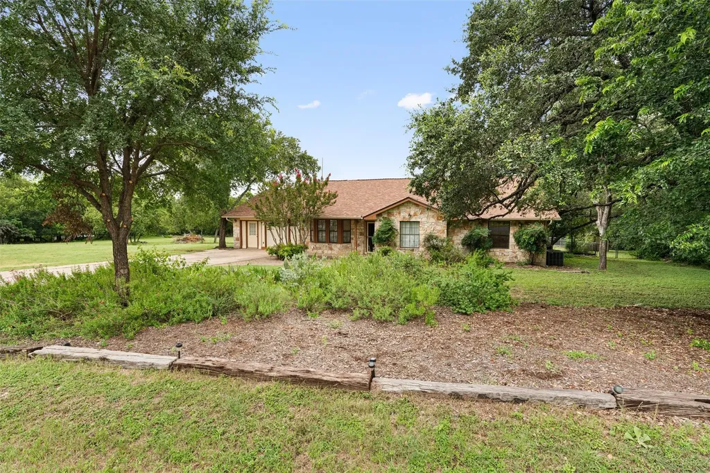 605 Oak Crest Lane Georgetown TX 78628