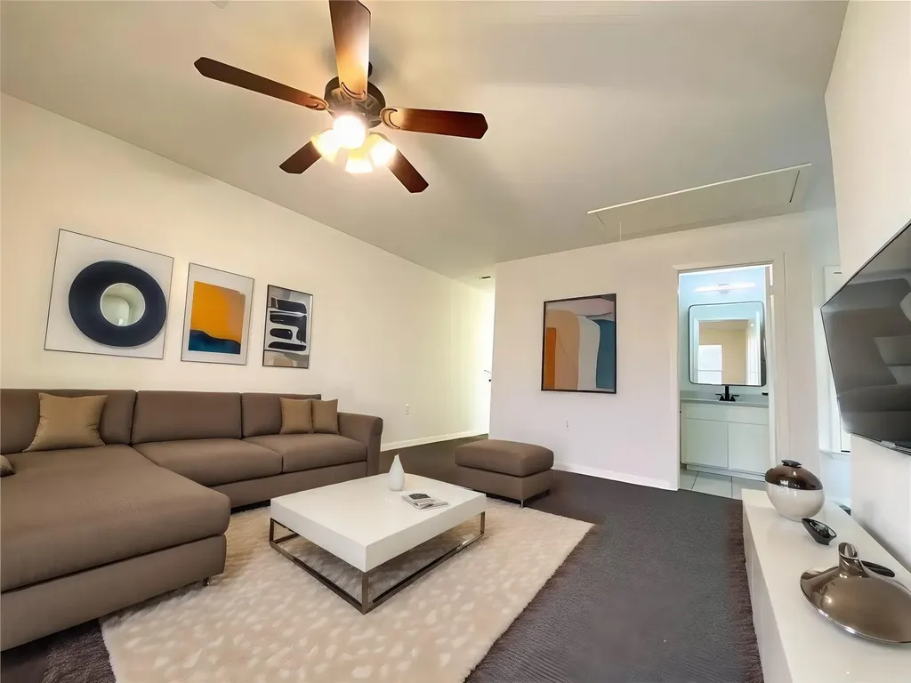 5201 Bogey Court Austin TX 78744