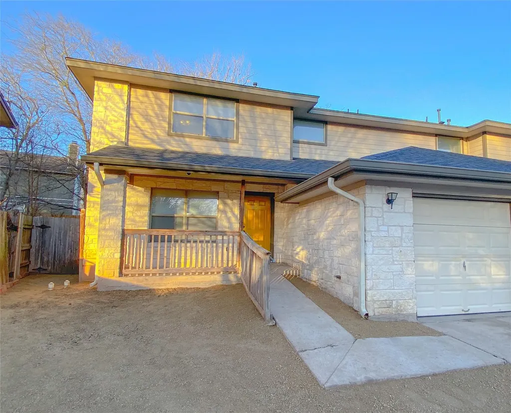 5201 Bogey Court Austin TX 78744