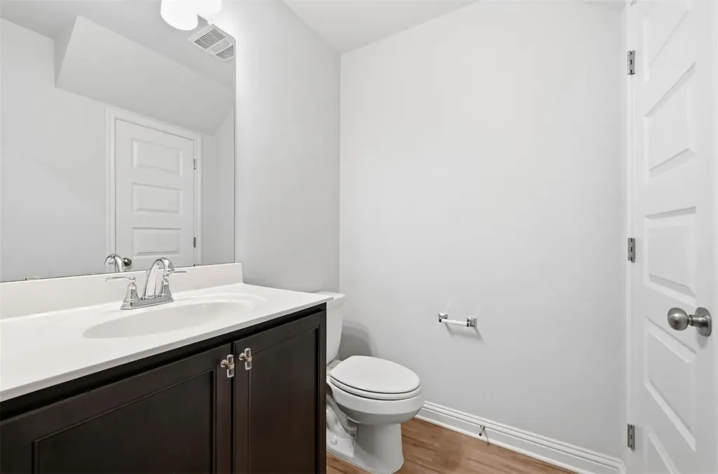 7910 Lennon Drive Austin TX 78744