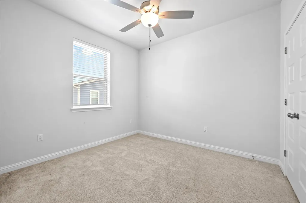 7910 Lennon Drive Austin TX 78744