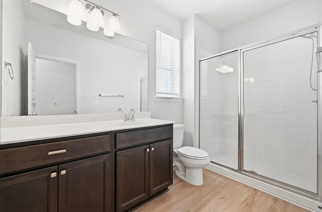 7910 Lennon Drive Austin TX 78744