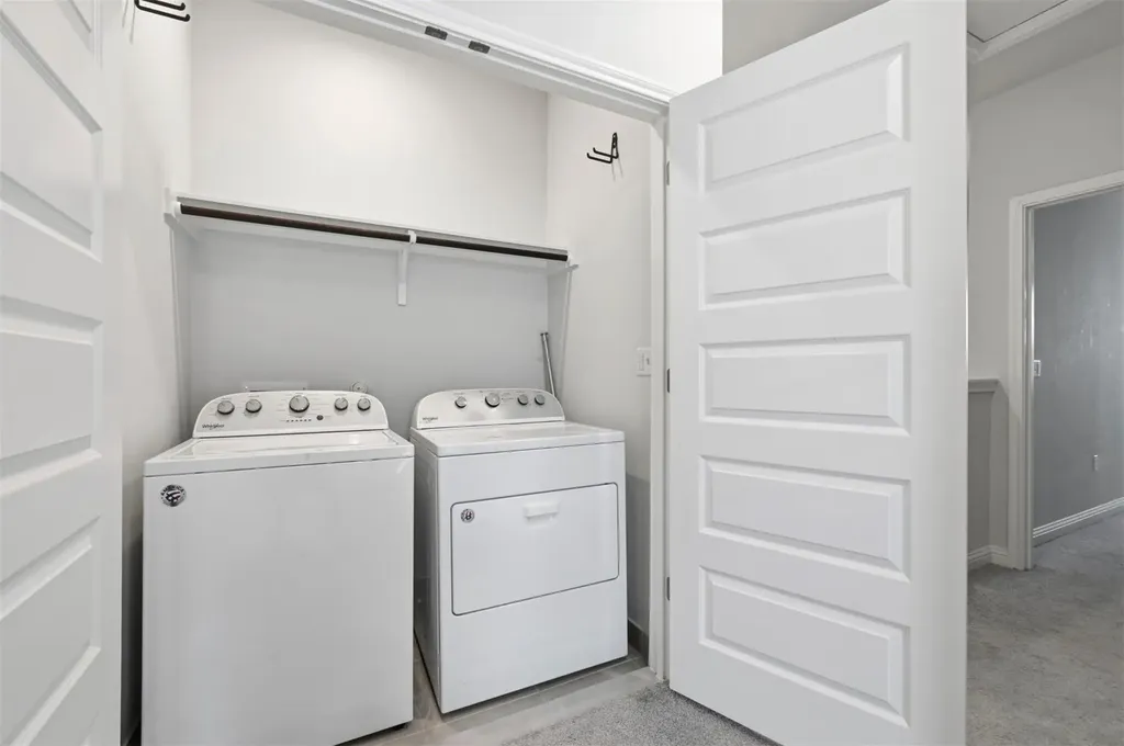 7910 Lennon Drive Austin TX 78744