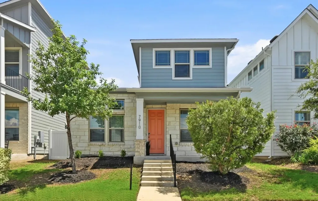 7910 Lennon Drive Austin TX 78744