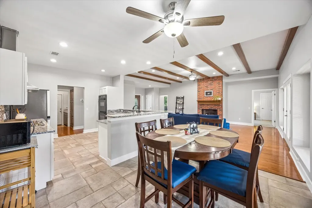 3660 Stagecoach Ranch Loop Dripping Springs TX 78620
