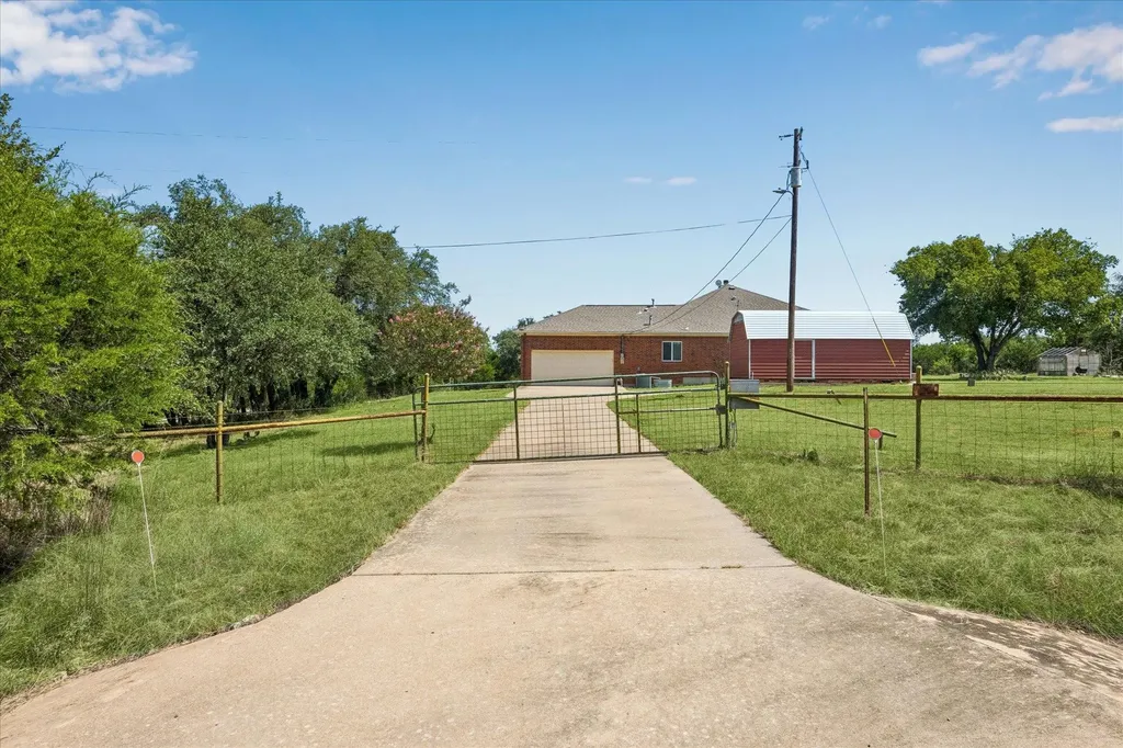 3660 Stagecoach Ranch Loop Dripping Springs TX 78620