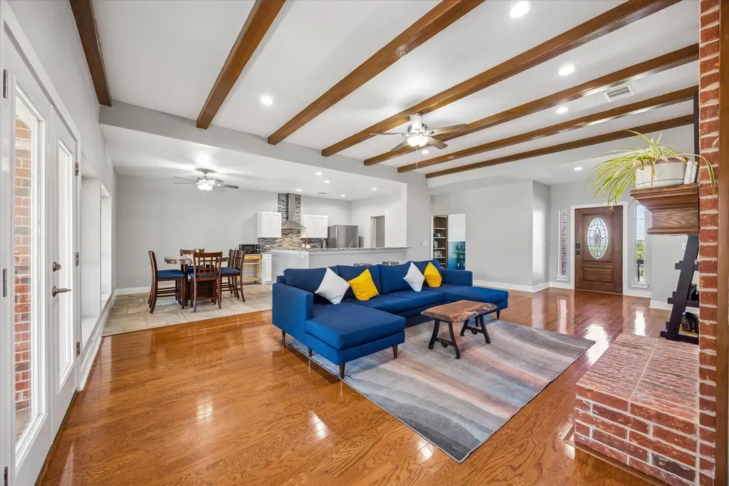 3660 Stagecoach Ranch Loop Dripping Springs TX 78620