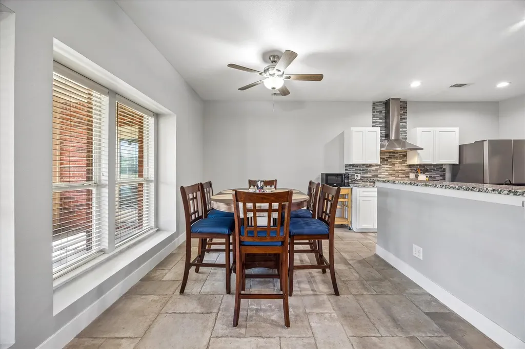 3660 Stagecoach Ranch Loop Dripping Springs TX 78620