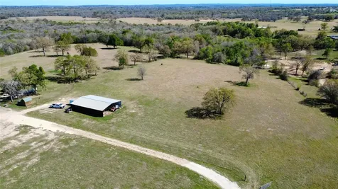 1042 Los Ranchitos Road Cameron TX 76567