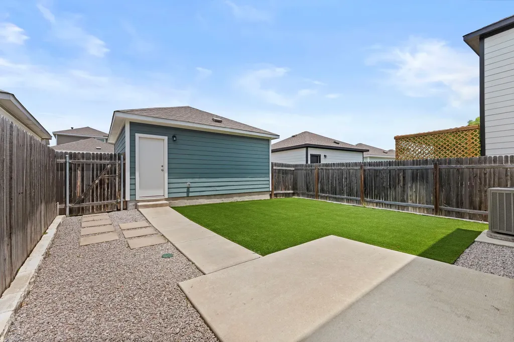 1713 Fountain Bridge Drive Leander TX 78641