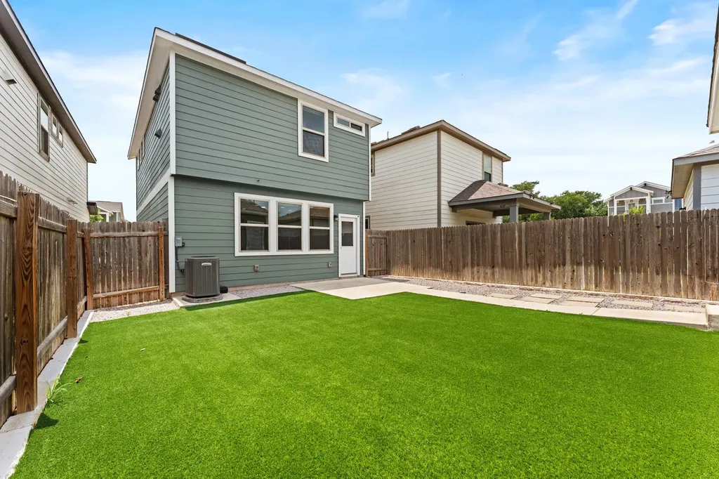 1713 Fountain Bridge Drive Leander TX 78641