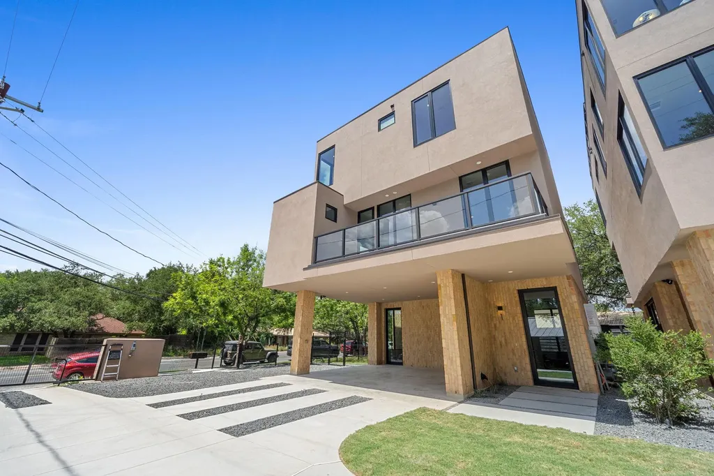 1403 Barton Hills Drive Austin TX 78704