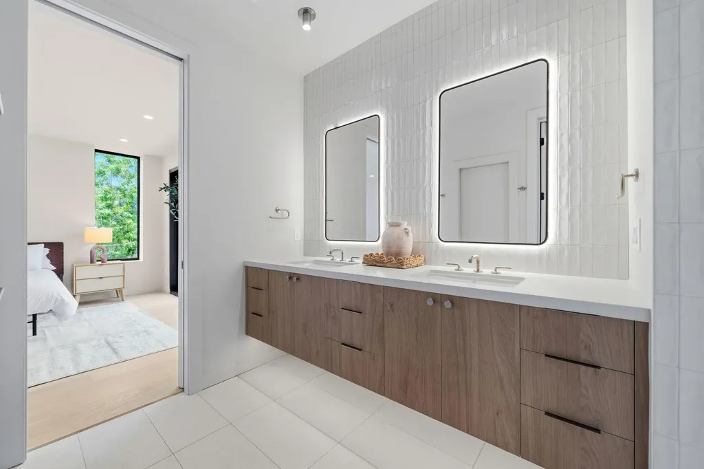 1403 Barton Hills Drive Austin TX 78704