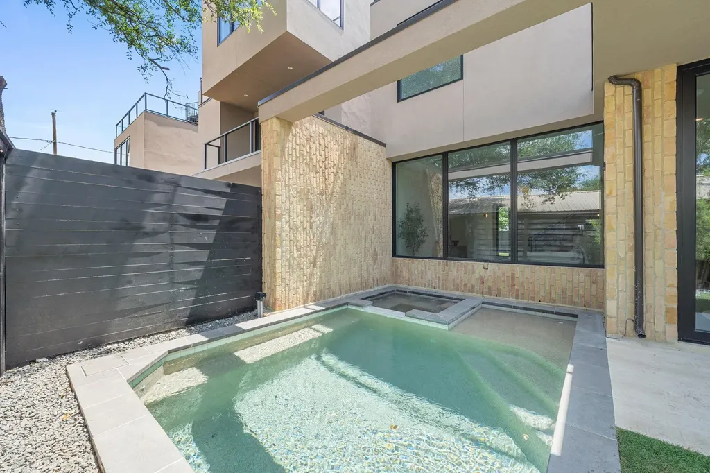 1403 Barton Hills Drive Austin TX 78704