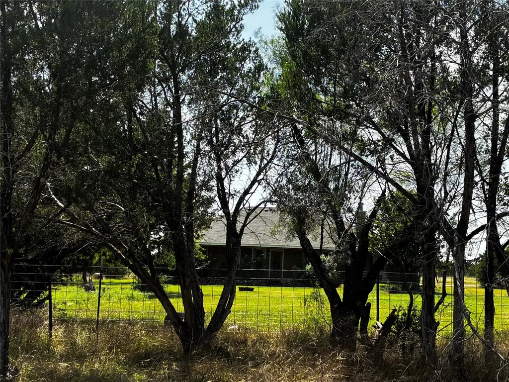 23748 N Us Highway 281 Lampasas TX 76550
