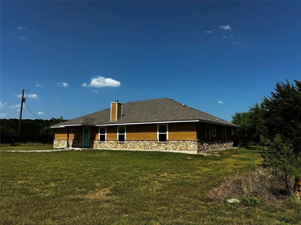 23748 N Us Highway 281 Lampasas TX 76550
