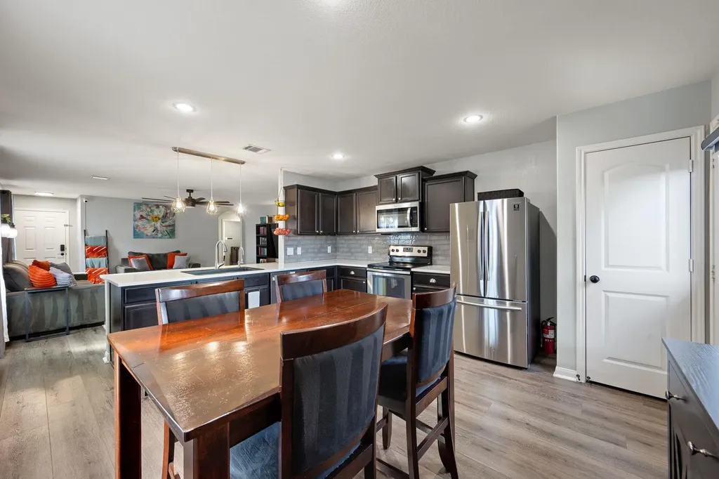316 Continential Avenue Liberty Hill TX 78642