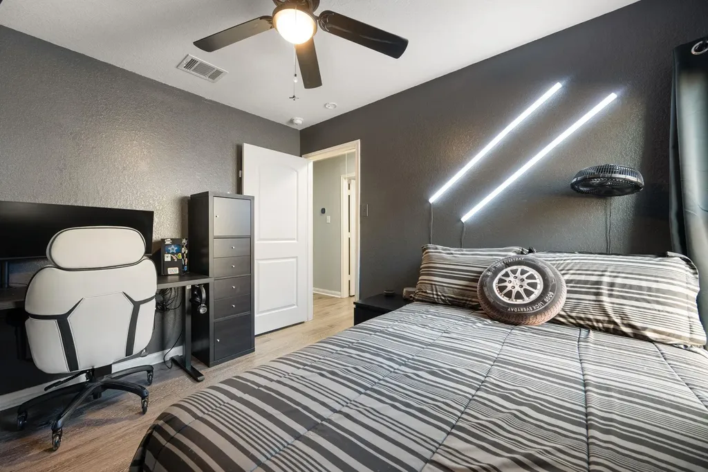 316 Continential Avenue Liberty Hill TX 78642