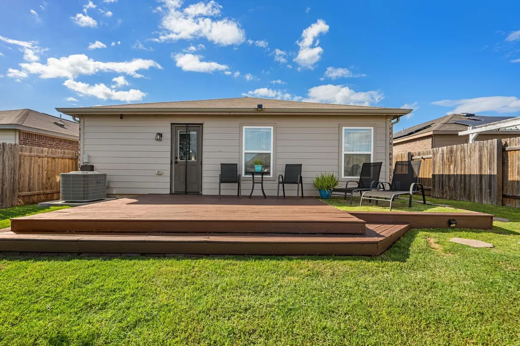 316 Continential Avenue Liberty Hill TX 78642